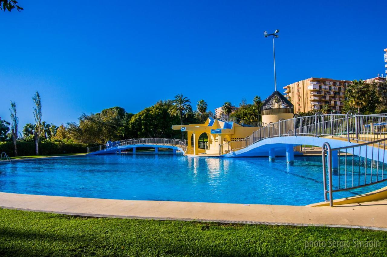 137 Minerva Apartamentos - Vista Al Mar - Piscina Y Playa - Cercano A Tren, Restaurantes Y Tiendas 贝纳尔马德纳 外观 照片