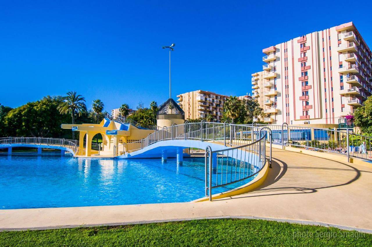 137 Minerva Apartamentos - Vista Al Mar - Piscina Y Playa - Cercano A Tren, Restaurantes Y Tiendas 贝纳尔马德纳 外观 照片