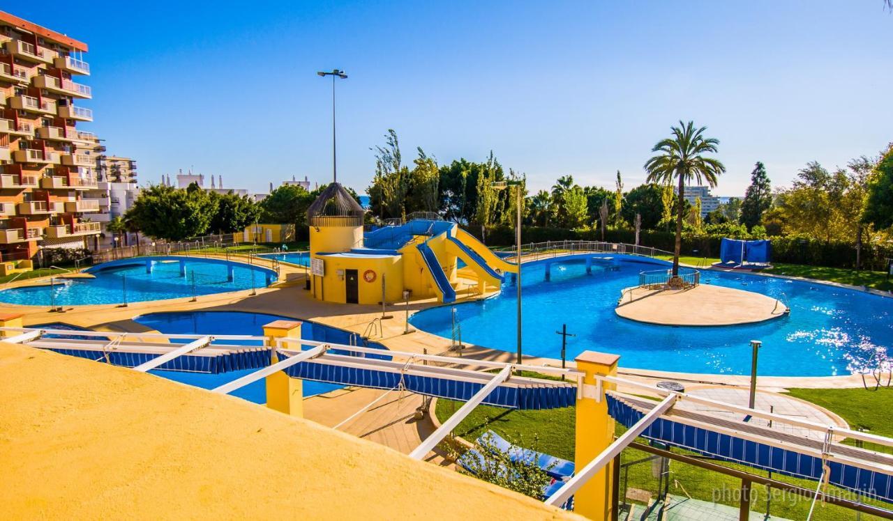 137 Minerva Apartamentos - Vista Al Mar - Piscina Y Playa - Cercano A Tren, Restaurantes Y Tiendas 贝纳尔马德纳 外观 照片