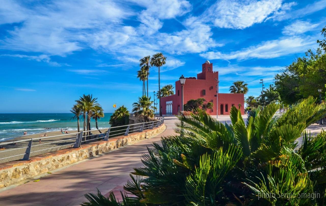 137 Minerva Apartamentos - Vista Al Mar - Piscina Y Playa - Cercano A Tren, Restaurantes Y Tiendas 贝纳尔马德纳 外观 照片