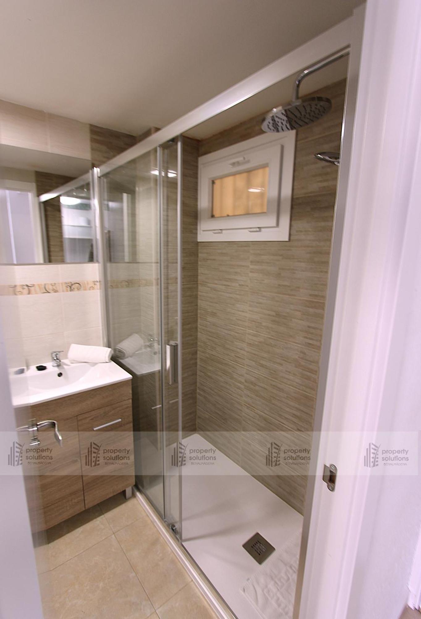 137 Minerva Apartamentos - Vista Al Mar - Piscina Y Playa - Cercano A Tren, Restaurantes Y Tiendas 贝纳尔马德纳 外观 照片
